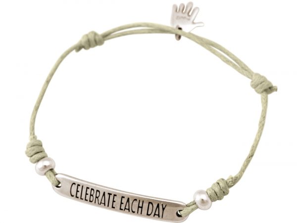 Gemshine - Damen - Armband - Gravur - CELEBRATE EACH DAY - Silber - Nude – Bild 3