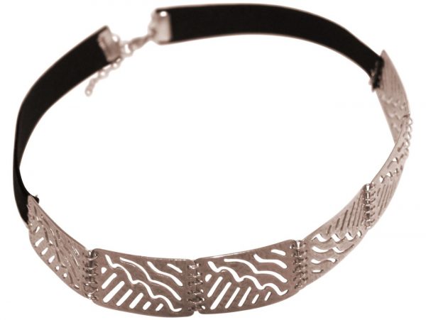 GEMSHINE Damenhalskette Choker in Silber, vergoldet oder rose. Längenverstellbares schwarzes Samtband. Made in München / Germany. Qualitätsvoller Schmuck im edlen Etui. – Bild 5